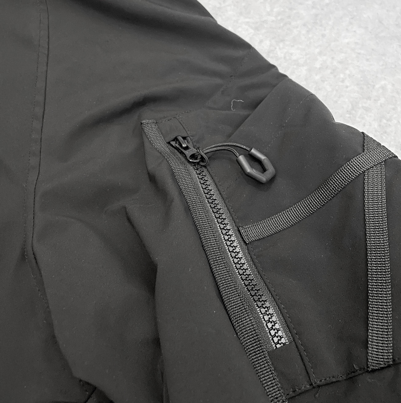 (pre-order)IPA-PC86-BK Outdoor Mountaineering Windproof Over-Size Jacket