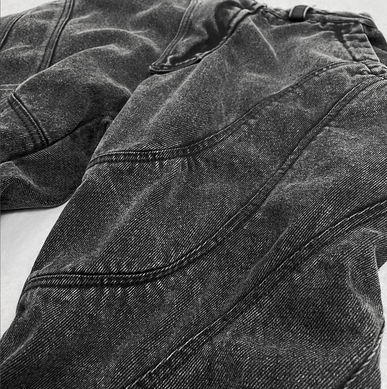 IPA-PC88-BK ENZYME WASH Distressed Cut Denim Pants